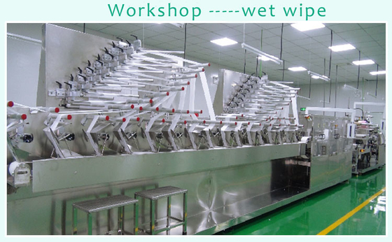 O fabricante Baby Wet Wipes do OEM China oferece o melhor para limpezas do bebê da pele sensível das limpezas do bebê