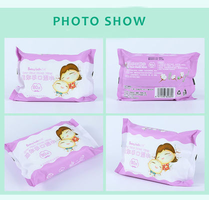 O bebê sensível orgânico natural descartável limpa 99,9% biodegradáveis a água pura