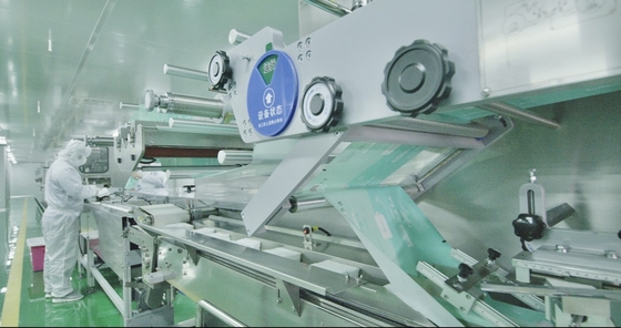 Ultra limpezas orgânicas descartáveis do bebê do OEM para a pele de limpeza