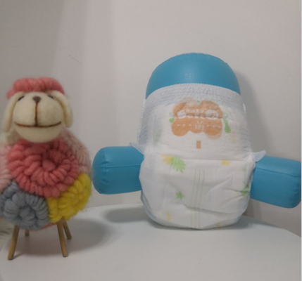 As telas não tecidas levantam o tecido do bebê descartável com a faixa 360° elástica
